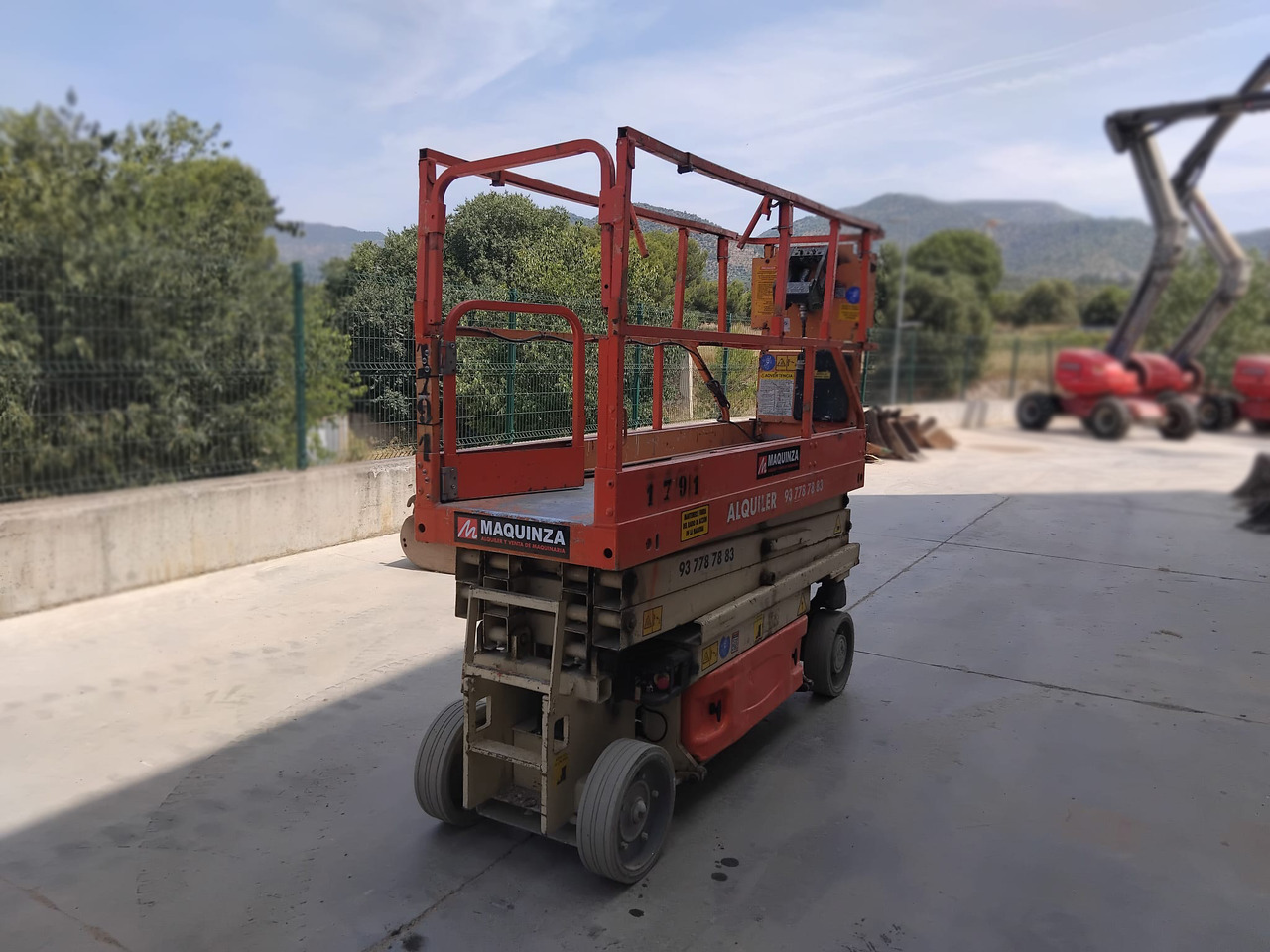 JLG 2030ES - Scissor lift: picture 5 JLG 2030ES - Scissor lift: picture 5