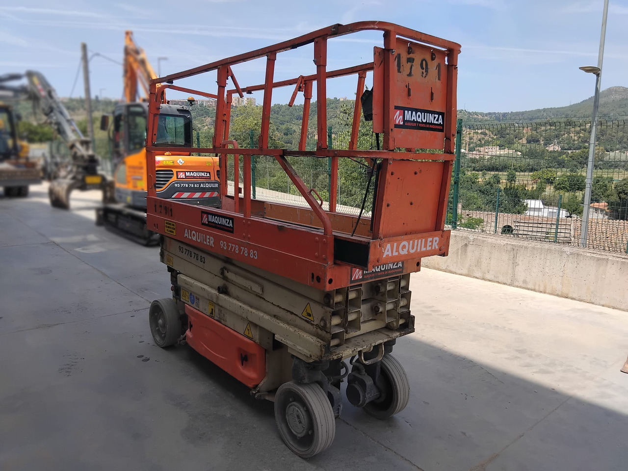 JLG 2030ES - Scissor lift: picture 4 JLG 2030ES - Scissor lift: picture 4