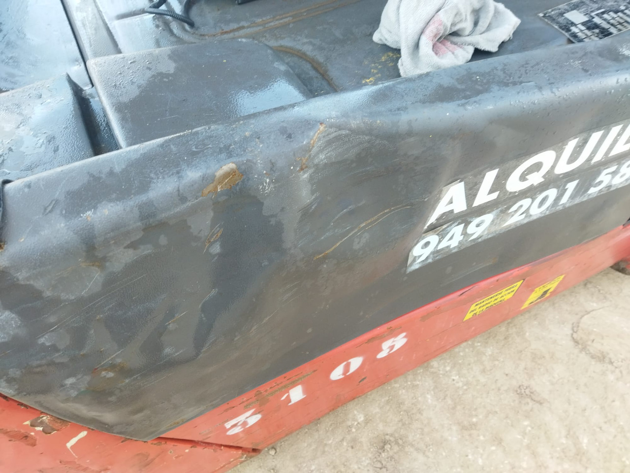 Electric forklift MANITOU ME320: picture 9