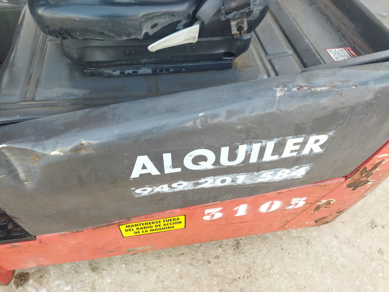 Electric forklift MANITOU ME320: picture 8