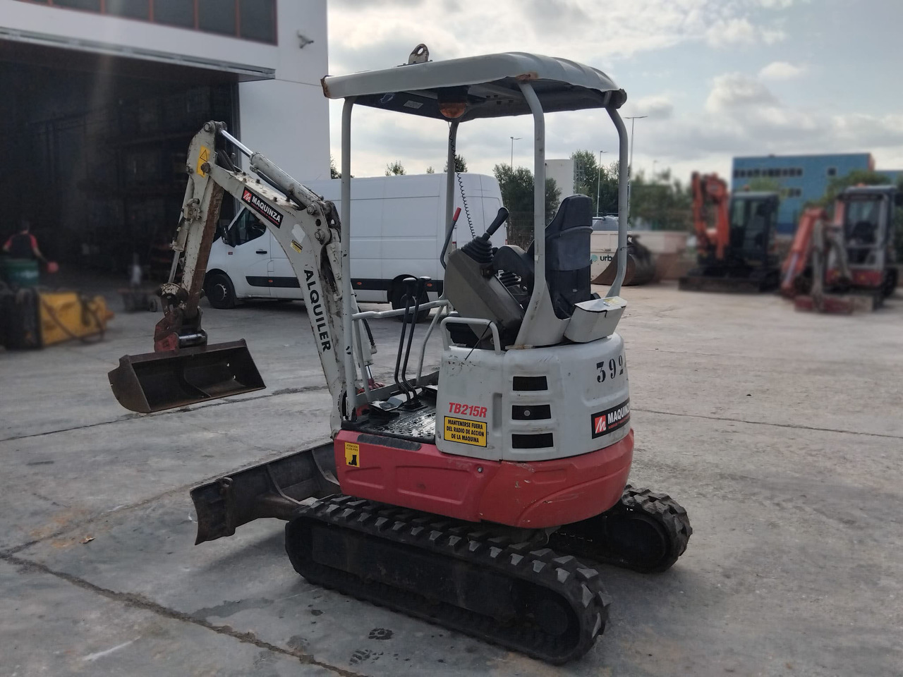 TAKEUCHI TB215R EASY - Mini excavator: picture 3 TAKEUCHI TB215R EASY - Mini excavator: picture 3