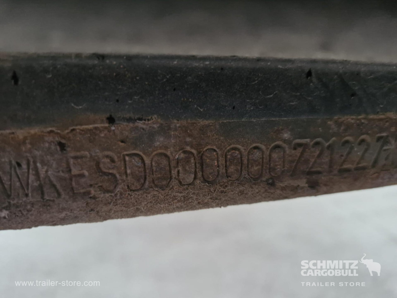 KRONE Curtainsider Mega - Curtainsider semi-trailer: picture 2 KRONE Curtainsider Mega - Curtainsider semi-trailer: picture 2