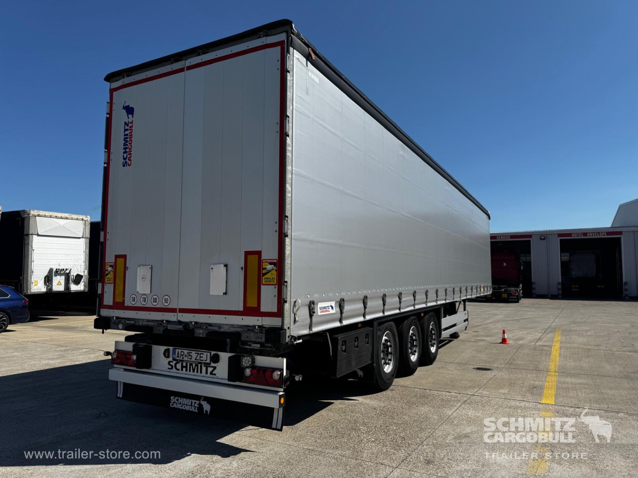 SCHMITZ Curtainsider Standard - Curtainsider semi-trailer: picture 5 SCHMITZ Curtainsider Standard - Curtainsider semi-trailer: picture 5