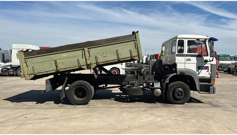 DAF 1700 ATI (MANUAL PUMP / EURO 2 / STEEL SUSP. / LAMES / CLEAN CONDITION) - Tipper: picture 4 DAF 1700 ATI (MANUAL PUMP / EURO 2 / STEEL SUSP. / LAMES / CLEAN CONDITION) - Tipper: picture 4