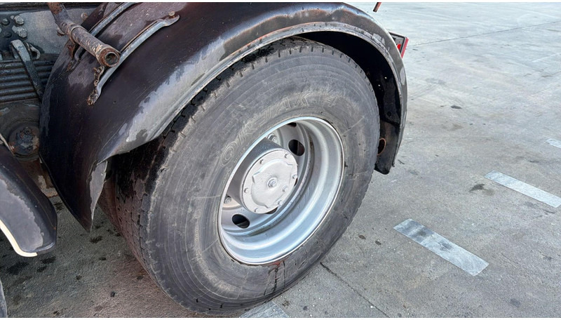 Iveco Eurotrakker 260 E 34 (POMPE MANUELLE / MANUAL PUMP / LAMES / GRAND PONT / BOITE MANUELLE) on lease Iveco Eurotrakker 260 E 34 (POMPE MANUELLE / MANUAL PUMP / LAMES / GRAND PONT / BOITE MANUELLE): picture 10