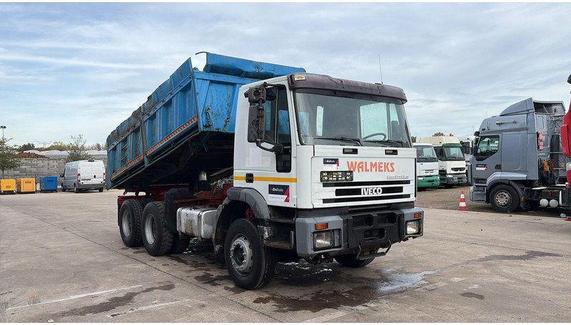 Iveco Eurotrakker 260 E 37 (POMPE MANUELLE / MANUAL PUMP / LAMES / STEEL SUSP. / BIG AXLE / GRANT PONT) - Tipper: picture 2 Iveco Eurotrakker 260 E 37 (POMPE MANUELLE / MANUAL PUMP / LAMES / STEEL SUSP. / BIG AXLE / GRANT PONT) - Tipper: picture 2