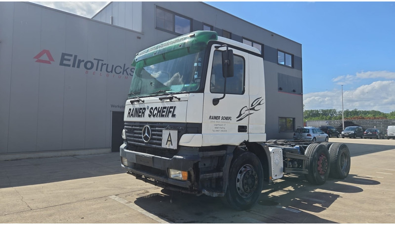 Mercedes-Benz Actros 2540 (DEVANT LAMES / V6 / EPS / 3 PEDALES / 6X2 / GRANT PONT) - Cab chassis truck: picture 1 Mercedes-Benz Actros 2540 (DEVANT LAMES / V6 / EPS / 3 PEDALES / 6X2 / GRANT PONT) - Cab chassis truck: picture 1