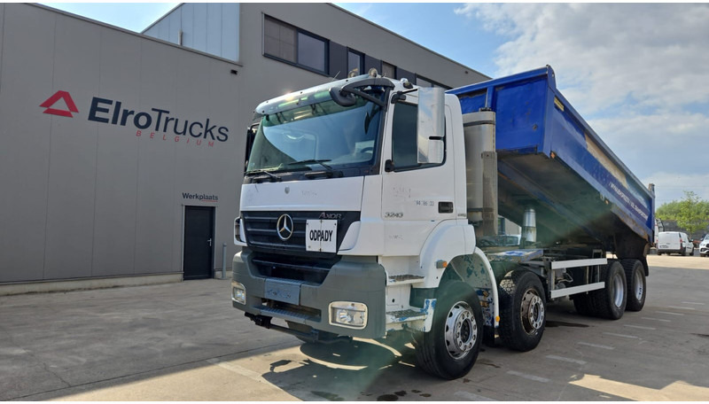Tipper Mercedes-Benz Axor 3243 (BOITE MANUELLE  / MANUAL GEARBOX / LAMES / 8X4 / MANUAL GETRIEBE): picture 1