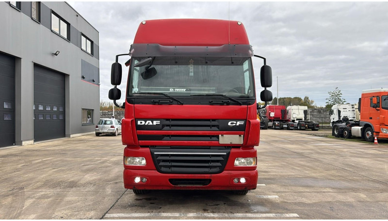 DAF CF 85.410 (BOITE MANUELLE / MANUAL GEARBOX) - Tractor unit: picture 2 DAF CF 85.410 (BOITE MANUELLE / MANUAL GEARBOX) - Tractor unit: picture 2