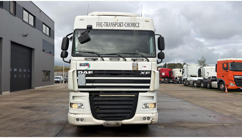DAF XF 105.410 (BOITE MANUELLE / MANUAL GEARBOX) - Tractor unit: picture 4 DAF XF 105.410 (BOITE MANUELLE / MANUAL GEARBOX) - Tractor unit: picture 4