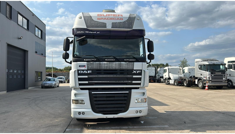 DAF XF 105.460 (BOITE MANUELLE / MANUAL GEARBOX) - Tractor unit: picture 2 DAF XF 105.460 (BOITE MANUELLE / MANUAL GEARBOX) - Tractor unit: picture 2