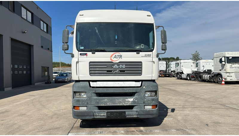 MAN TGA 18.430 (BOITE MANUELLE / MANUAL GEARBOX) - Tractor unit: picture 2 MAN TGA 18.430 (BOITE MANUELLE / MANUAL GEARBOX) - Tractor unit: picture 2