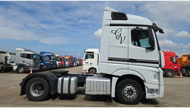 Mercedes-Benz Actros 1945 (2 TANK / STANDARD / FRONT STEEL / LUXEMBURG REGISTRATION / GOOD CONDITION) - Tractor unit: picture 3 Mercedes-Benz Actros 1945 (2 TANK / STANDARD / FRONT STEEL / LUXEMBURG REGISTRATION / GOOD CONDITION) - Tractor unit: picture 3