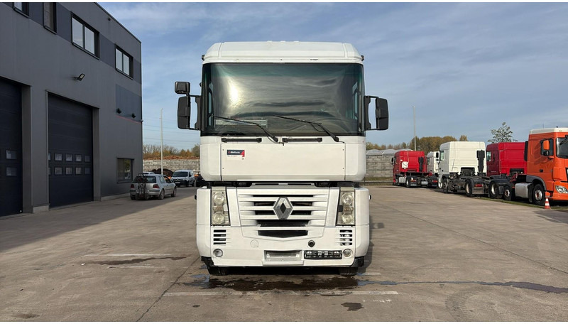 Renault AE 440 Magnum E-tech (BOITE MANUELLE / MANUAL GEARBOX) - Tractor unit: picture 5 Renault AE 440 Magnum E-tech (BOITE MANUELLE / MANUAL GEARBOX) - Tractor unit: picture 5