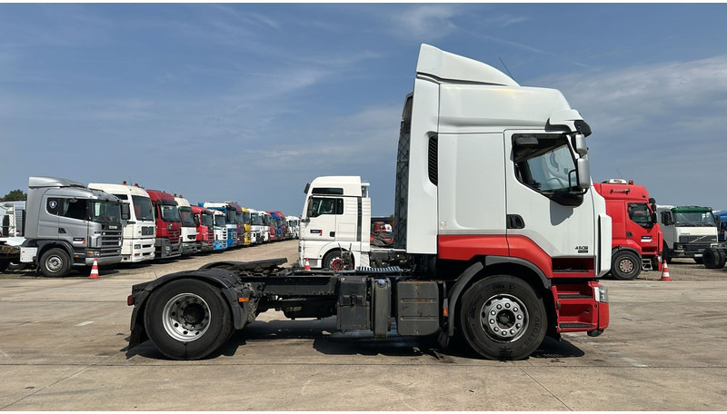 Renault Premium 450 DXI (BOITE MANUELLE / PARFAIT ETAT / MANUAL GEARBOX) - Tractor unit: picture 3 Renault Premium 450 DXI (BOITE MANUELLE / PARFAIT ETAT / MANUAL GEARBOX) - Tractor unit: picture 3