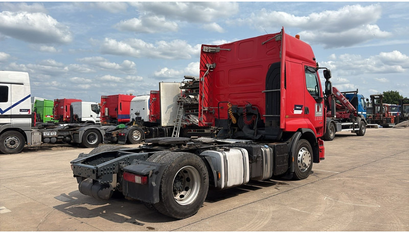 Renault Premium 460 DXI (AIRCO / PTO / HYDRAULIC PUMP / POMPE HYDRAULIQUE) - Tractor unit: picture 5 Renault Premium 460 DXI (AIRCO / PTO / HYDRAULIC PUMP / POMPE HYDRAULIQUE) - Tractor unit: picture 5