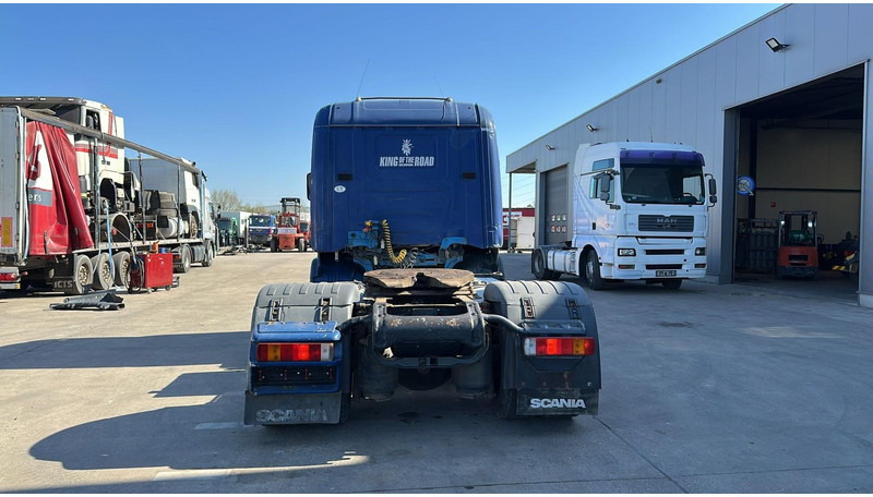 Scania 124-420 (MANUAL GEARBOX / BOITE MANUELLE) - Tractor unit: picture 5 Scania 124-420 (MANUAL GEARBOX / BOITE MANUELLE) - Tractor unit: picture 5