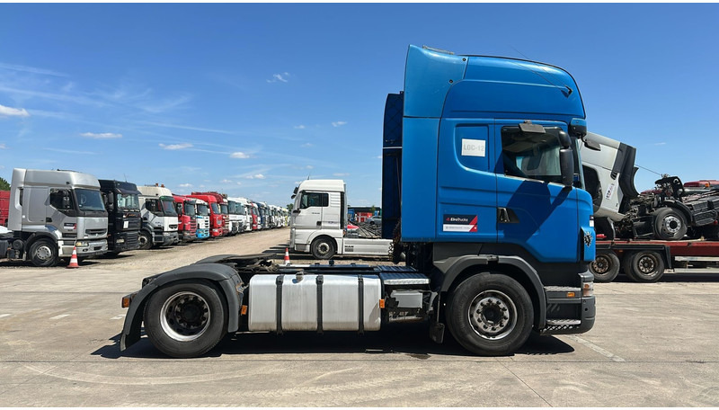 Scania R400 (MANUAL GEARBOX / RETARDER / BOITE MANUELLE / MANUAL) - Tractor unit: picture 4 Scania R400 (MANUAL GEARBOX / RETARDER / BOITE MANUELLE / MANUAL) - Tractor unit: picture 4