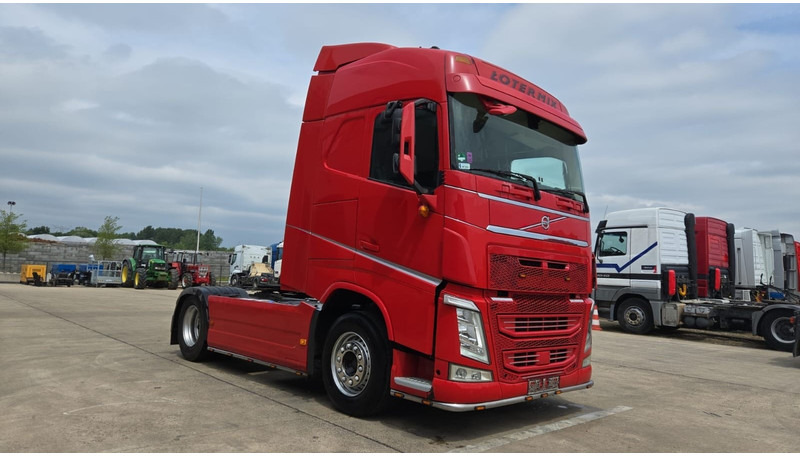 Volvo FH 500 (2 TANKS / VERY CLEAN CONDITION / AIRCO / EURO 6 / FULL SPOILERS) - Tractor unit: picture 3 Volvo FH 500 (2 TANKS / VERY CLEAN CONDITION / AIRCO / EURO 6 / FULL SPOILERS) - Tractor unit: picture 3