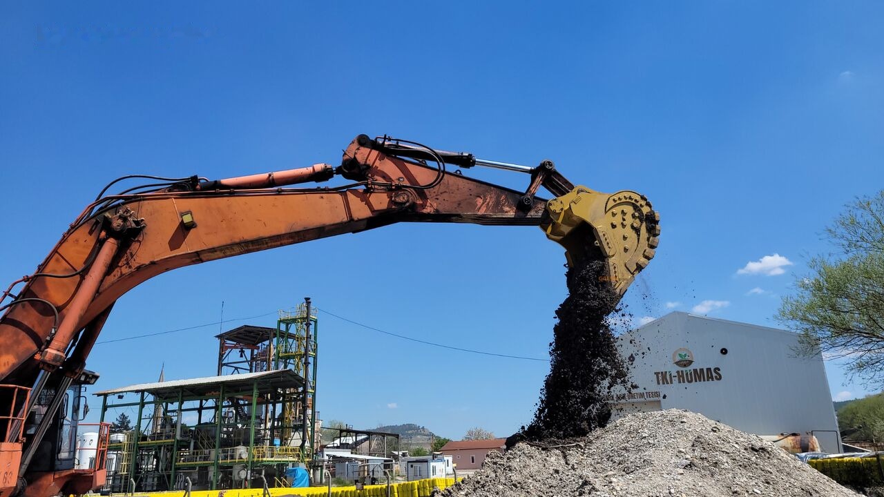 Excavator bucket Komatsu PC1250 Extreme Heavy Duty Bucket: picture 8