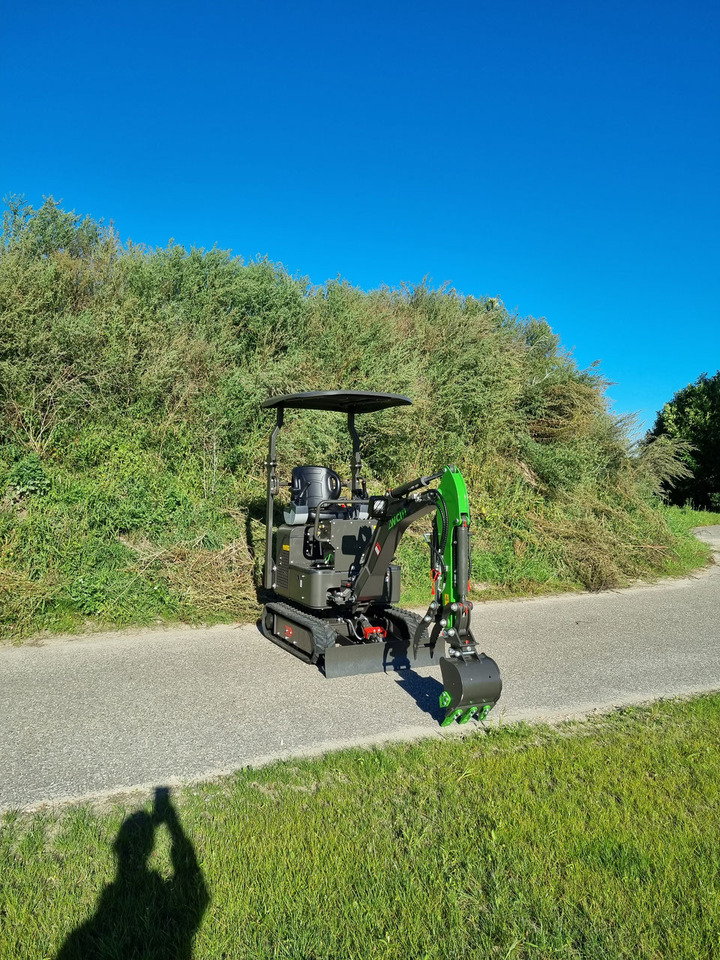 WCM CTX 8010S Pro Diesel - Mini excavator: picture 5 WCM CTX 8010S Pro Diesel - Mini excavator: picture 5