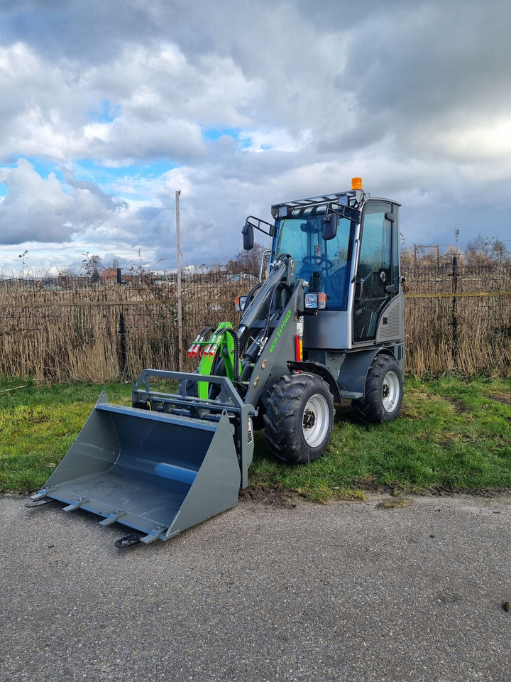 WCM-L2310e - Wheel loader: picture 1 WCM-L2310e - Wheel loader: picture 1