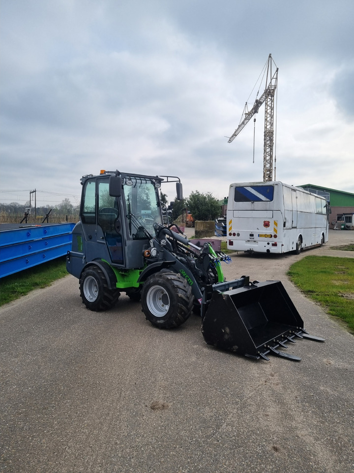 WCM L2416 - Wheel loader: picture 5 WCM L2416 - Wheel loader: picture 5