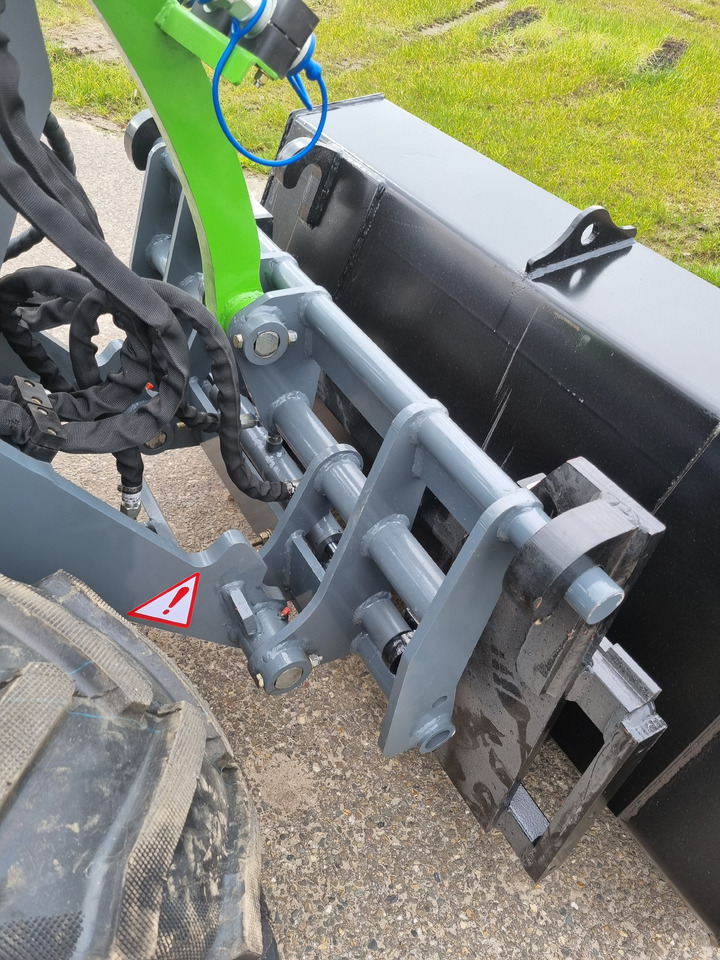 New Wheel loader WCM L2416: picture 10
