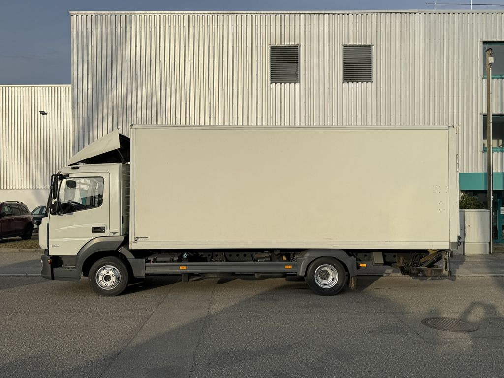 Mercedes-Benz Atego 818L Koffer 6,3m LBW Klima Autom. Luftgef. - Box van: picture 4 Mercedes-Benz Atego 818L Koffer 6,3m LBW Klima Autom. Luftgef. - Box van: picture 4