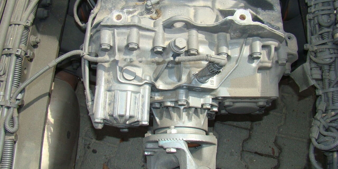 IVECO ZF 16S2220TD Stralis E5   IVECO STRALIS - Gearbox for Truck: picture 2 IVECO ZF 16S2220TD Stralis E5   IVECO STRALIS - Gearbox for Truck: picture 2