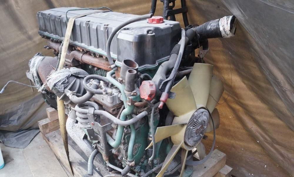 Volvo D12C   Volvo FH 12 - Engine for Truck: picture 1 Volvo D12C   Volvo FH 12 - Engine for Truck: picture 1