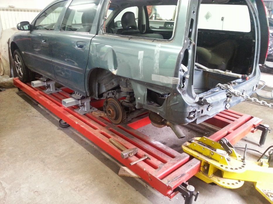 Tapka Bodywork Straightening Bench with Dozer 4000x2000 Tapka / Tapka Karosserie Richtbank mit Dozer 4000x2000 Tapka / Tapka Karosářská Rovnáci Lavička s Dozerem 4000x2000 Tapka / Tapka Banc de Drepta - Automotive service equipment: picture 2 Tapka Bodywork Straightening Bench with Dozer 4000x2000 Tapka / Tapka Karosserie Richtbank mit Dozer 4000x2000 Tapka / Tapka Karosářská Rovnáci Lavička s Dozerem 4000x2000 Tapka / Tapka Banc de Drepta - Automotive service equipment: picture 2