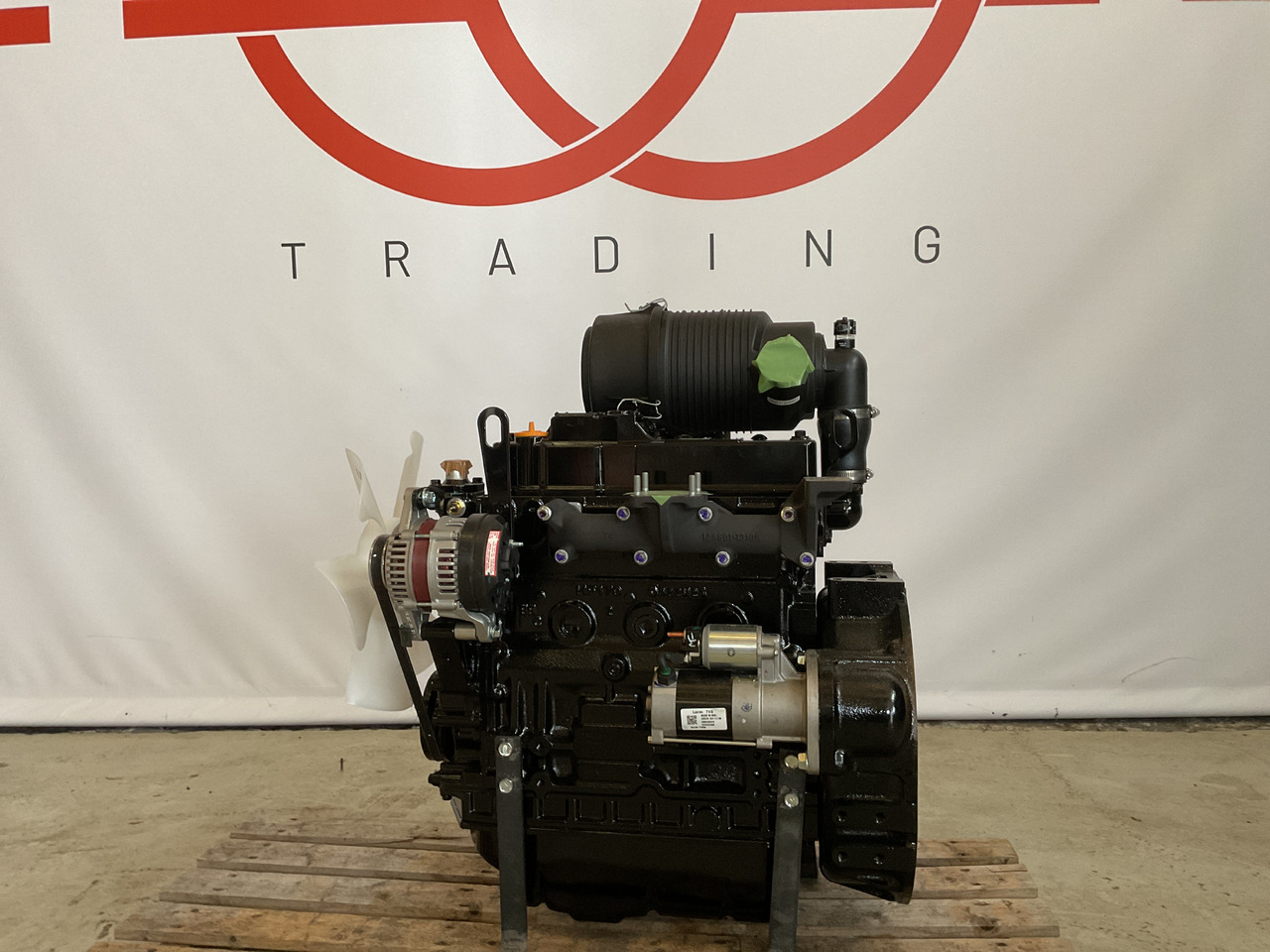 Yanmar 4TNV88 - Engine: picture 1 Yanmar 4TNV88 - Engine: picture 1