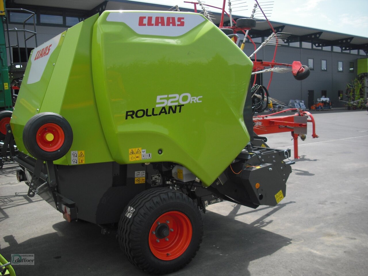 CLAAS ROLLANT 520 RC - Round baler: picture 2 CLAAS ROLLANT 520 RC - Round baler: picture 2