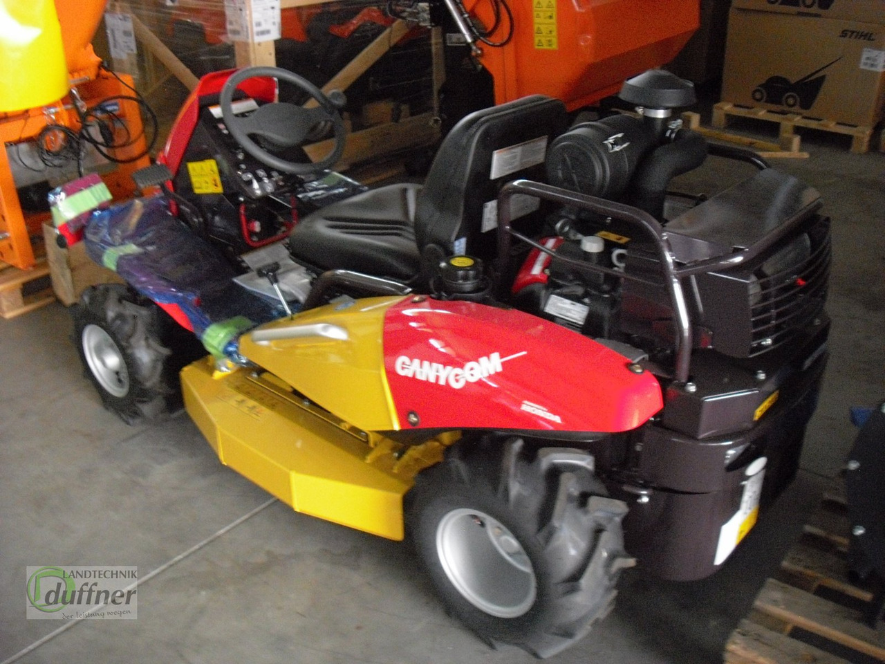 Canycom CMX 2402 - Garden mower: picture 3 Canycom CMX 2402 - Garden mower: picture 3