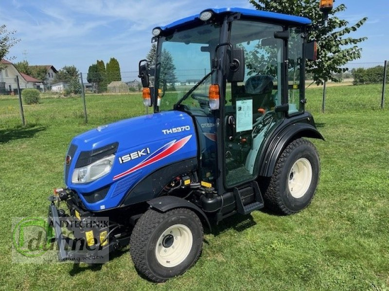 Iseki TH 5370 AHLK - Municipal tractor: picture 2 Iseki TH 5370 AHLK - Municipal tractor: picture 2
