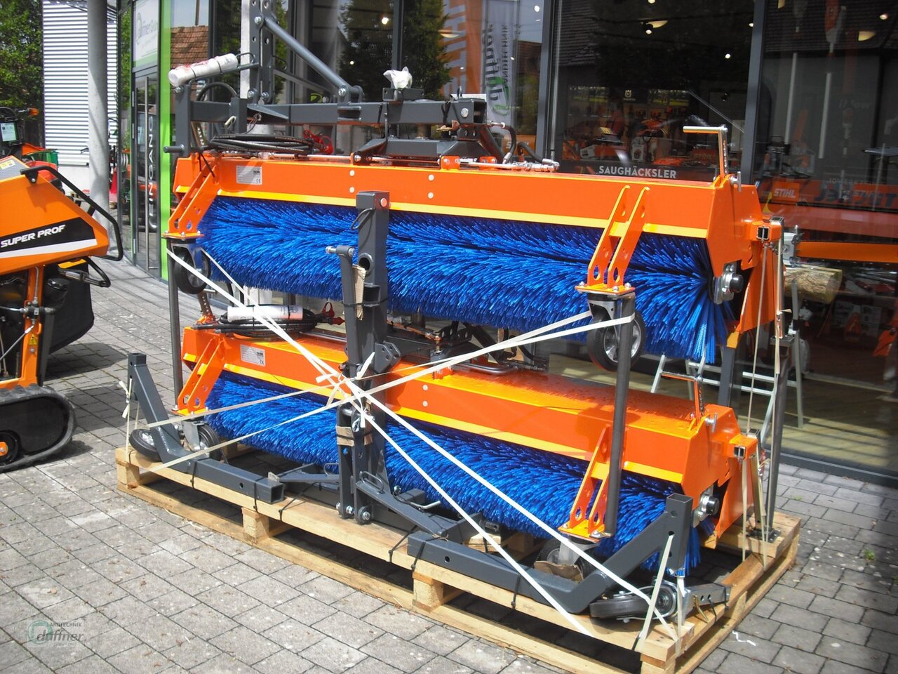 Tuchel Eco Pro 230 Front - Broom for Municipal/ Special vehicle: picture 1 Tuchel Eco Pro 230 Front - Broom for Municipal/ Special vehicle: picture 1