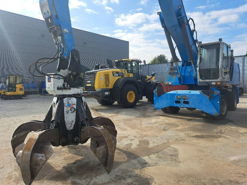Fuchs MHL360D with low hour engine + grapple - Waste/ Industry handler: picture 1 Fuchs MHL360D with low hour engine + grapple - Waste/ Industry handler: picture 1