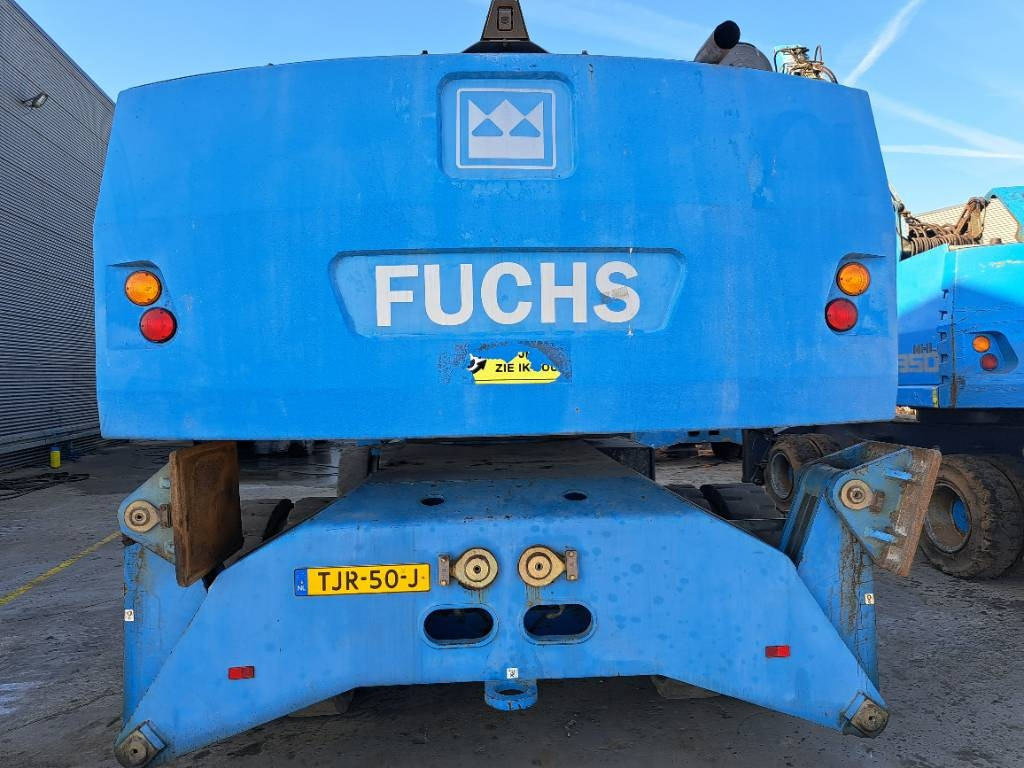 Waste/ Industry handler Fuchs MHL360D with low hour engine + grapple: picture 9