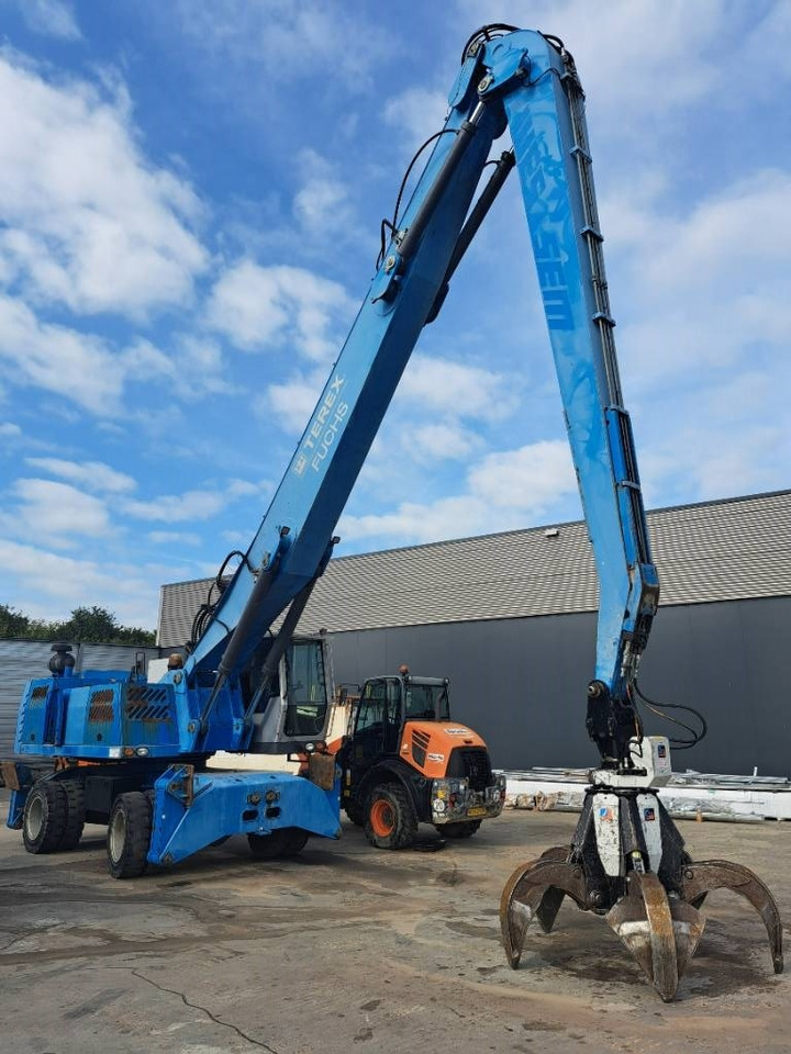 Fuchs MHL360D with low hour engine + grapple - Waste/ Industry handler: picture 3 Fuchs MHL360D with low hour engine + grapple - Waste/ Industry handler: picture 3