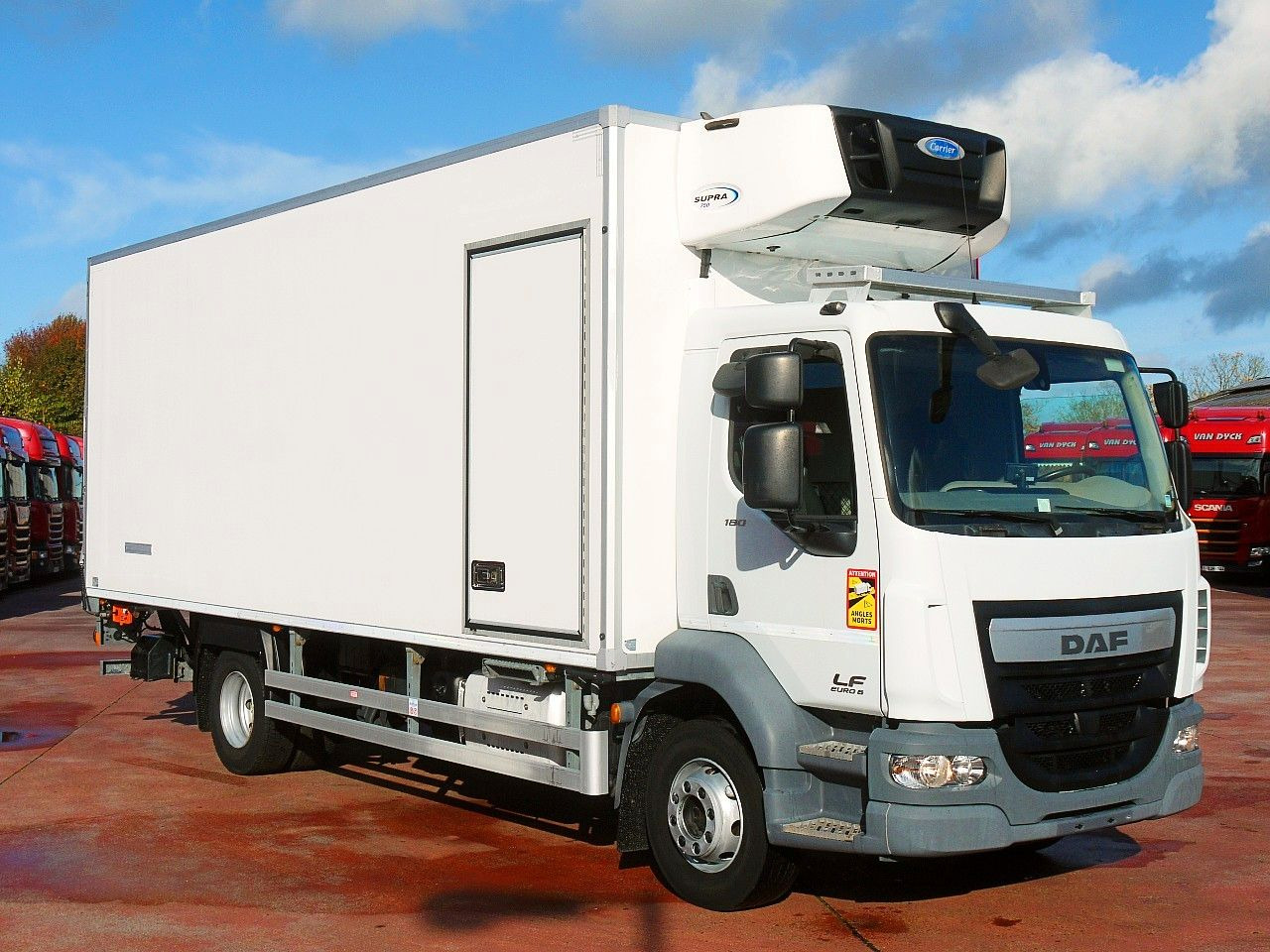 DAF LF 180 14 KUHLKOFFER CARRIER SUPRA 750 A/C - Refrigerator truck: picture 2 DAF LF 180 14 KUHLKOFFER CARRIER SUPRA 750 A/C - Refrigerator truck: picture 2