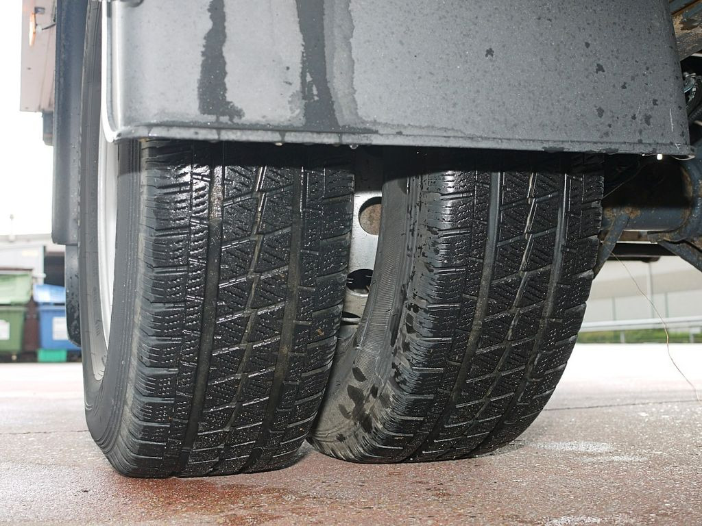 Refrigerated van Iveco 60C15 65 70 DAILY KUHLKOFFER THERMOKING V500 A/C Iveco 60C15 65 70 DAILY KUHLKOFFER THERMOKING V500 A/C: picture 17