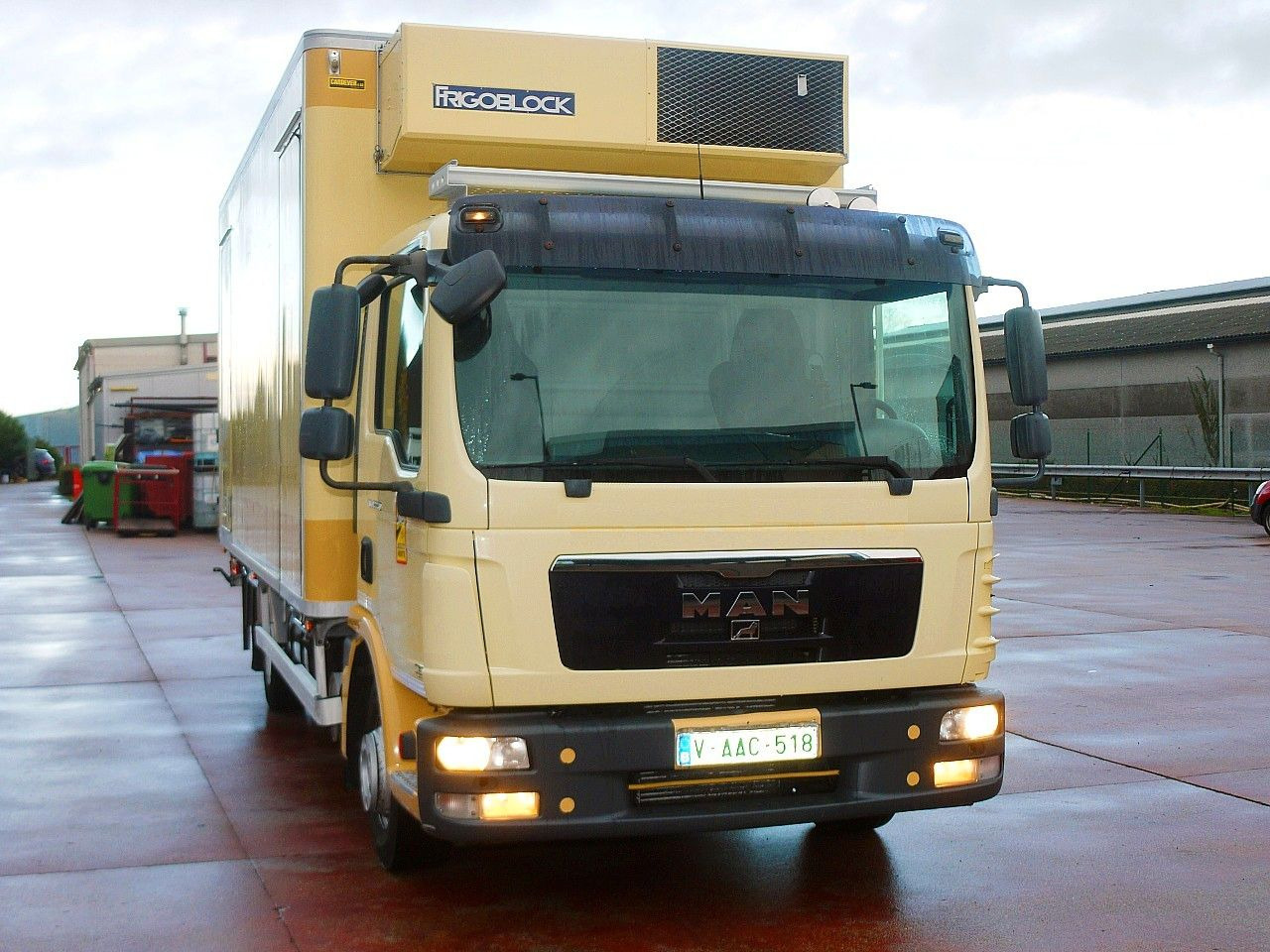 MAN TGL 12.220 KUHLKOFFER CHEREAU FRIGOBLOCK -30C - Refrigerator truck: picture 1 MAN TGL 12.220 KUHLKOFFER CHEREAU FRIGOBLOCK -30C - Refrigerator truck: picture 1