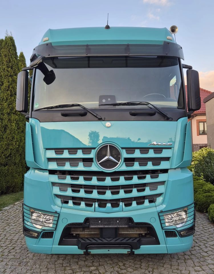 Mercedes-Benz AROCS - Tractor unit: picture 2 Mercedes-Benz AROCS - Tractor unit: picture 2
