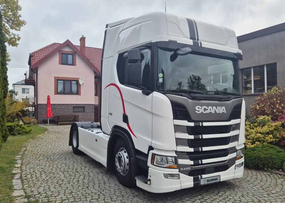 Scania R450 - Tractor unit: picture 3 Scania R450 - Tractor unit: picture 3