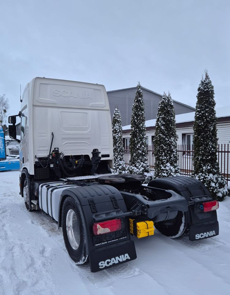 Scania R450 - Tractor unit: picture 4 Scania R450 - Tractor unit: picture 4