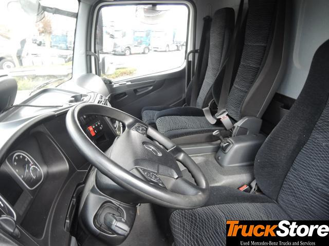Mercedes-Benz Atego 821 L - Box van: picture 2 Mercedes-Benz Atego 821 L - Box van: picture 2
