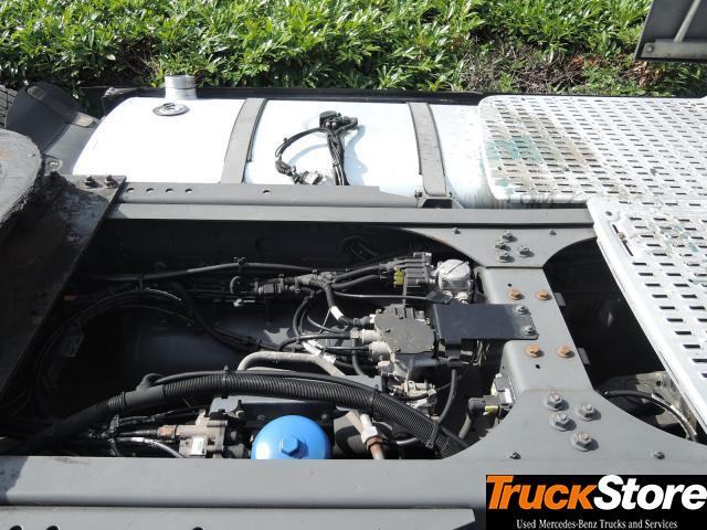 Tractor unit DAF XF 460: picture 10