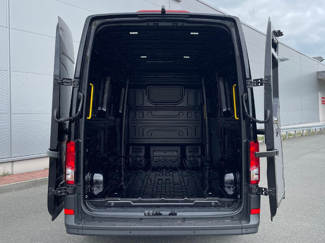Panel van, Combi van MAN TGE 3.160 L3H3 MIXTO RWD LED ACC RWD SHZ STANDH: picture 13