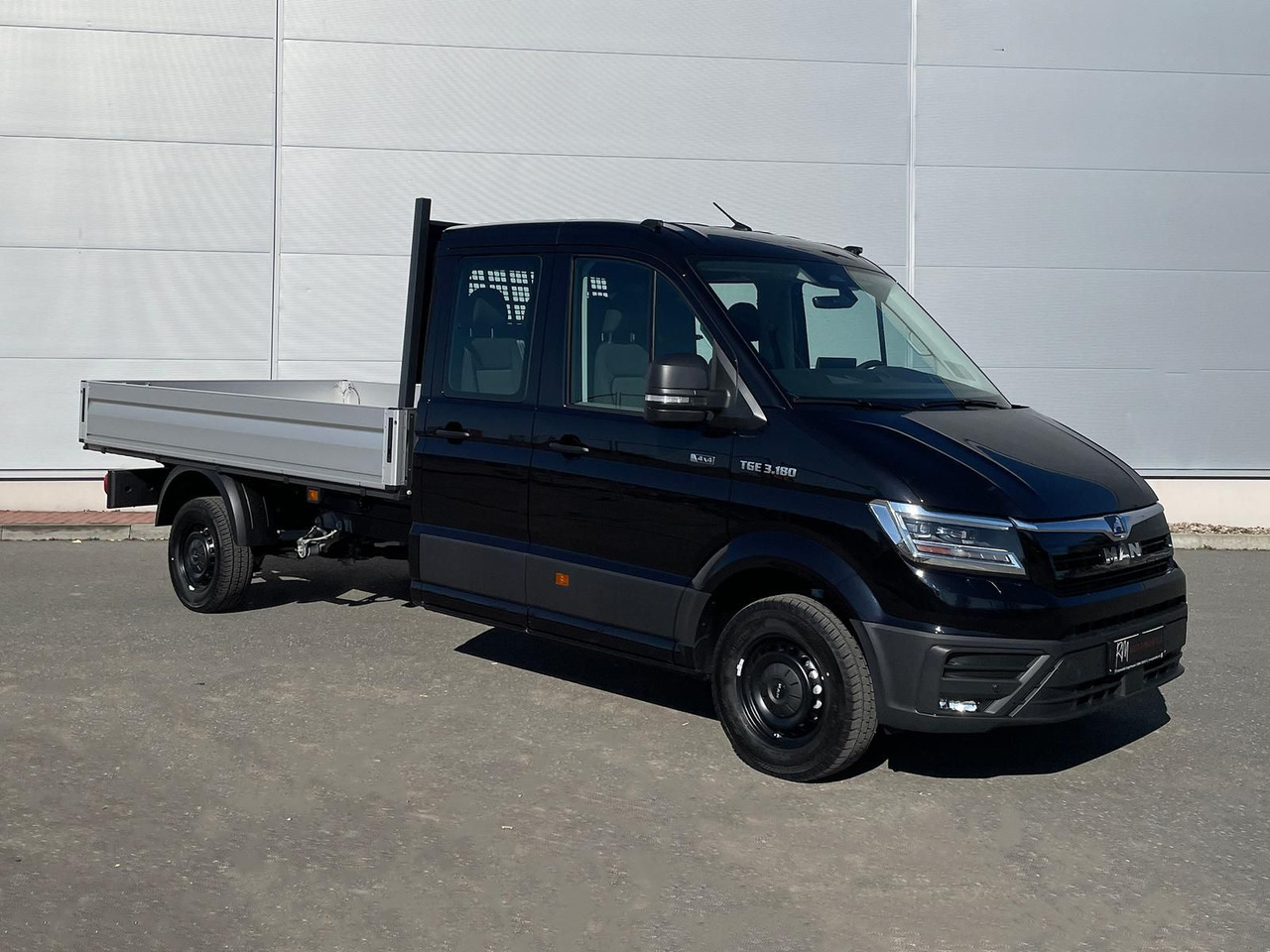 MAN TGE 3.180 Pritsche DOKA LR 4x4 ACC LED DIFF-SPER - Flatbed van, Combi van: picture 2 MAN TGE 3.180 Pritsche DOKA LR 4x4 ACC LED DIFF-SPER - Flatbed van, Combi van: picture 2